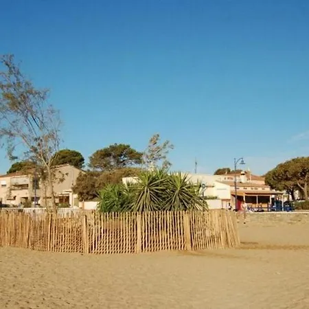 Superbe Contemporaine Pied Dans L'eau فيلة Hyères